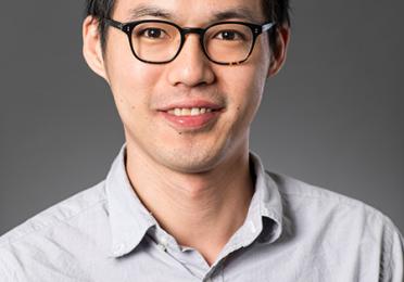 Jiun-Haw Chu headshot